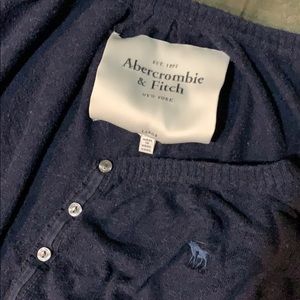 Abercrombie and Fitch vintage girls sweater